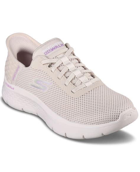 ouderen skechers.